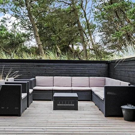 Bv166-blavand-gl-skolevej-6 * Blåvand