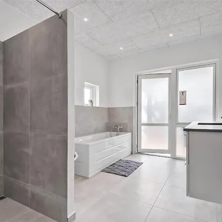 Bv166-blavand-gl-skolevej-6 بيت للعطل Blåvand