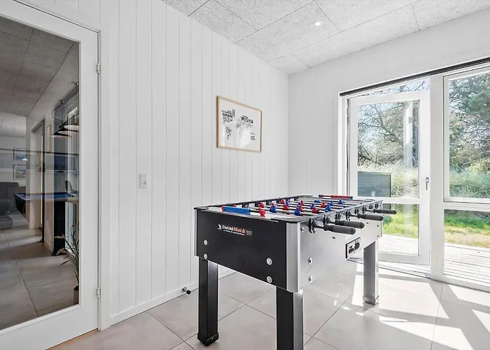 بيت للعطل Bv166-blavand-gl-skolevej-6 *