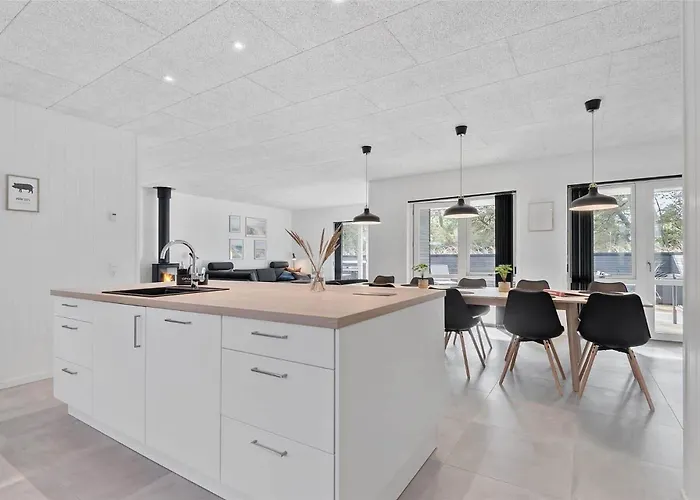 Bv166-blavand-gl-skolevej-6 *