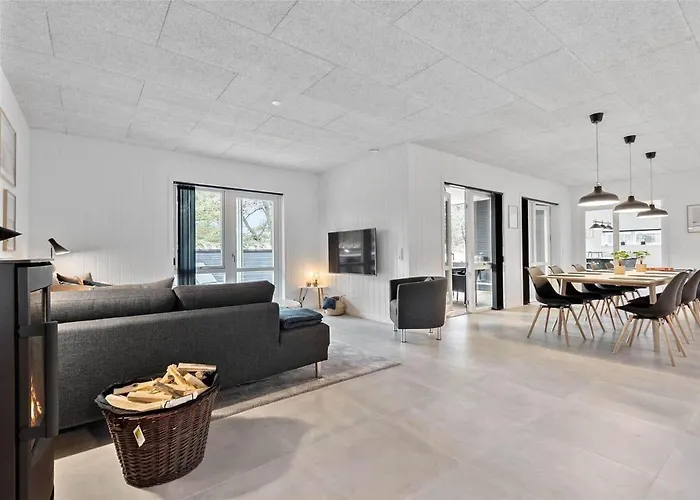 Bv166-blavand-gl-skolevej-6